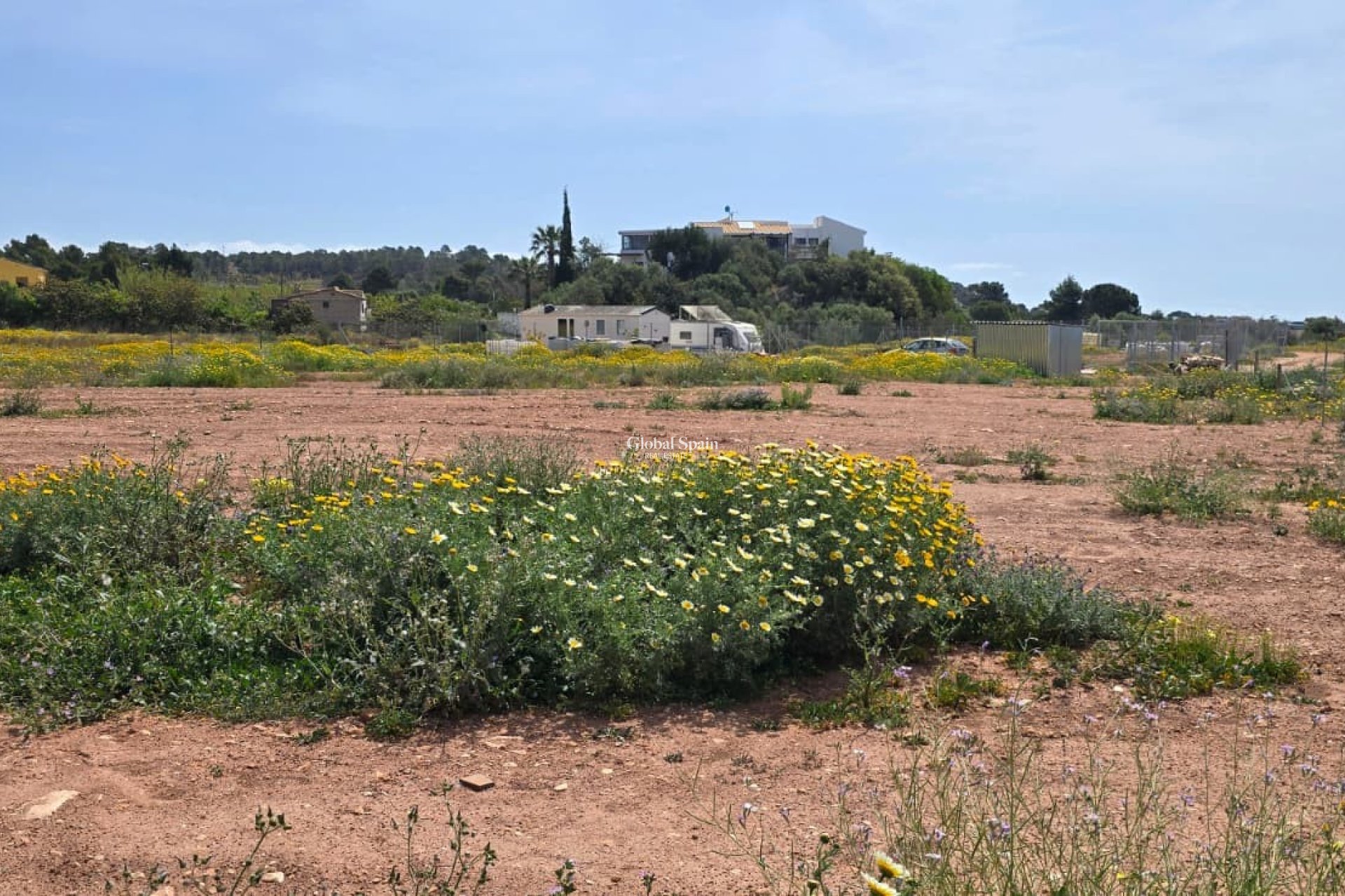 Wederverkoop - GROND -
ALTEA