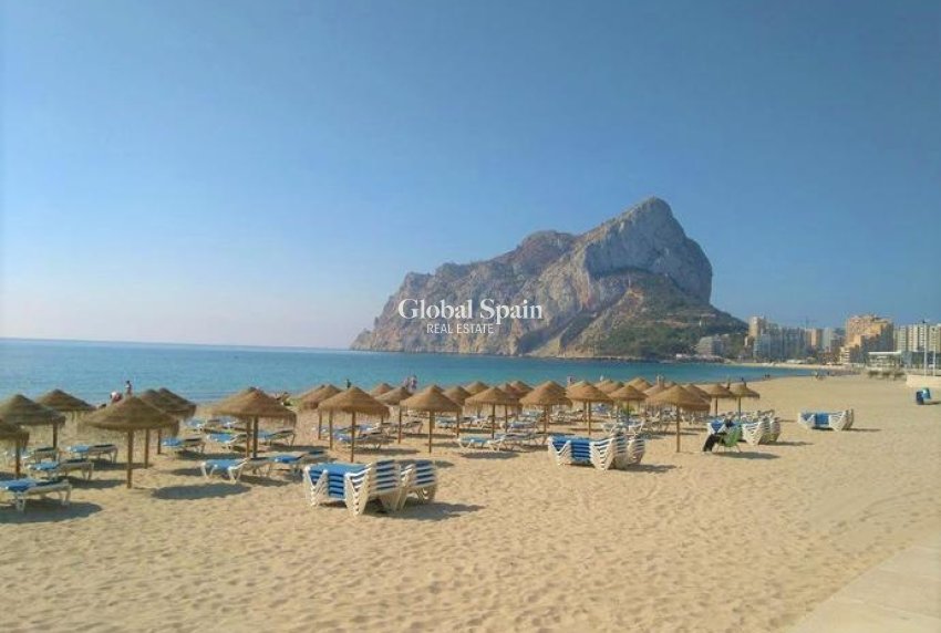 Wederverkoop - GROND -
CALPE - Costa Blanca