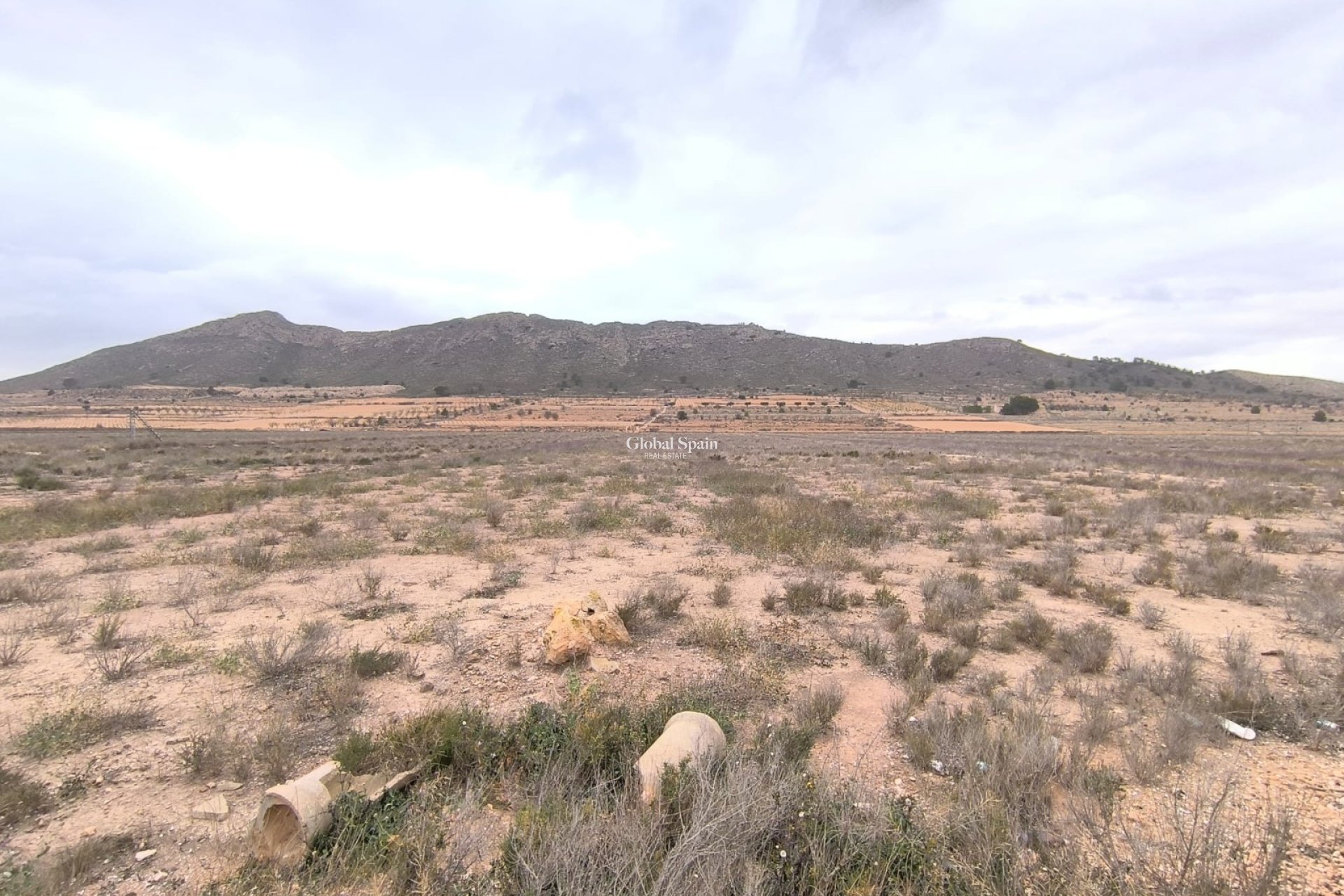 Wederverkoop - GROND -
CAÑADA DE LA LEÑA - Inland