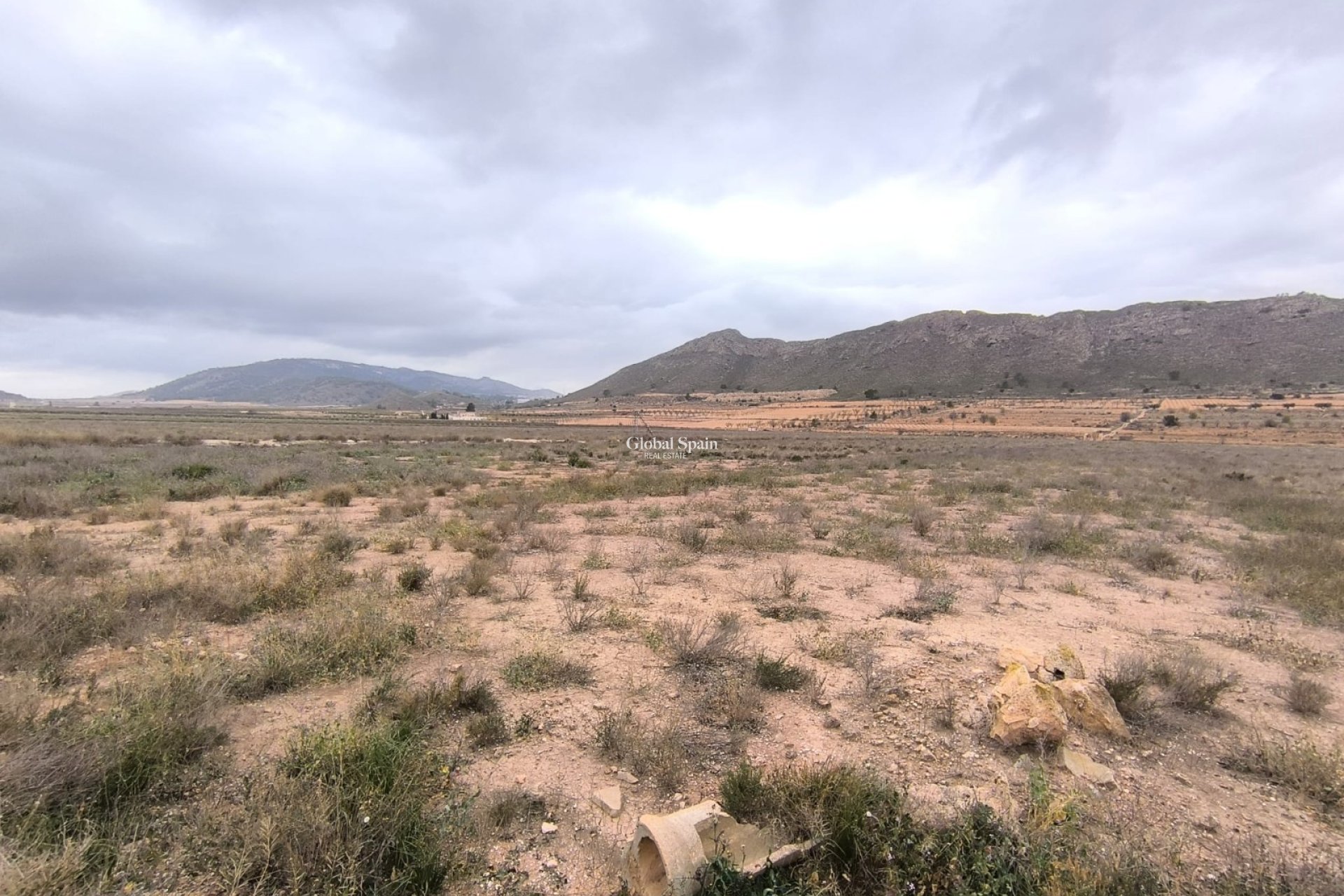 Wederverkoop - GROND -
CAÑADA DE LA LEÑA - Inland