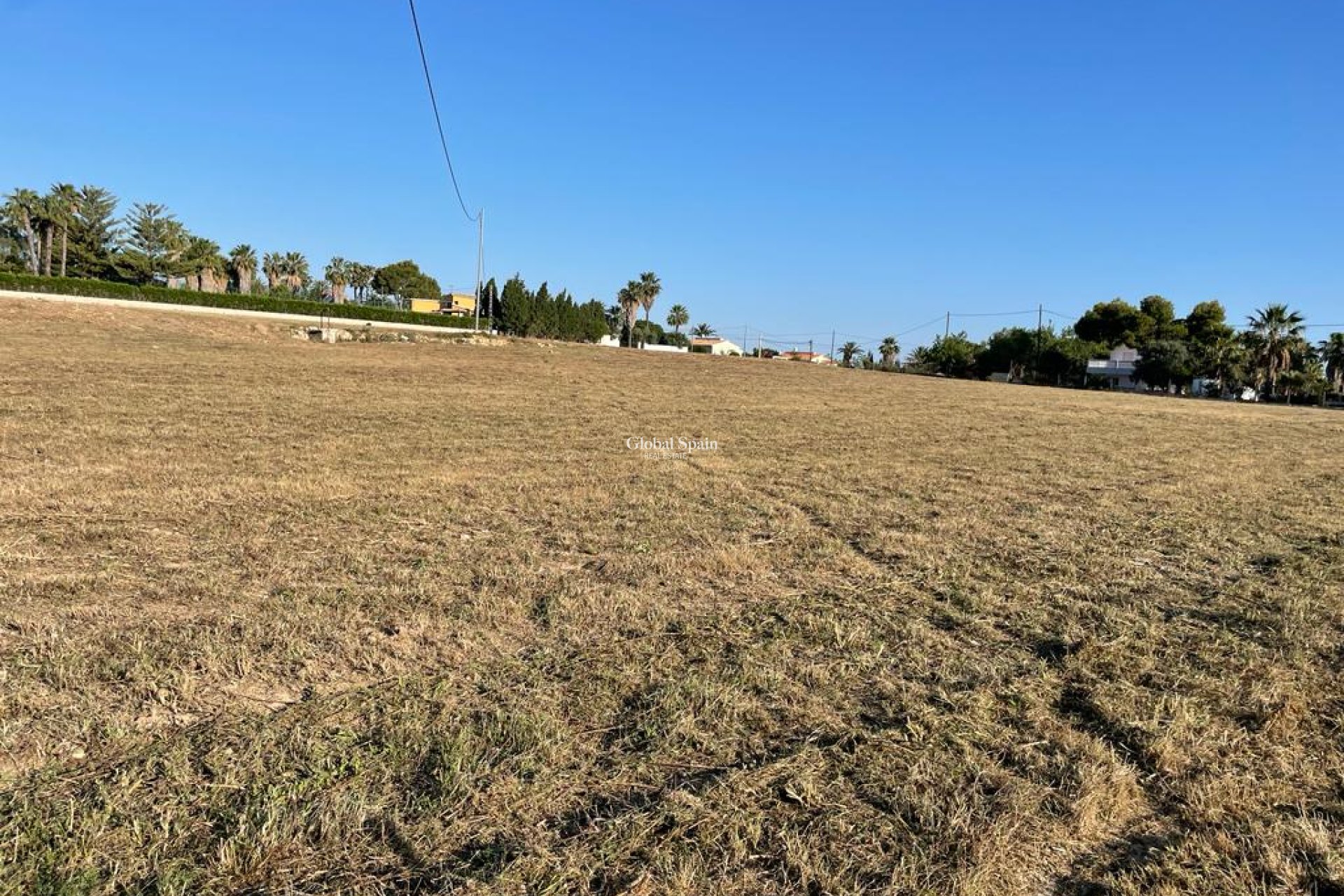 Wederverkoop - GROND -
DENIA - Costa Blanca