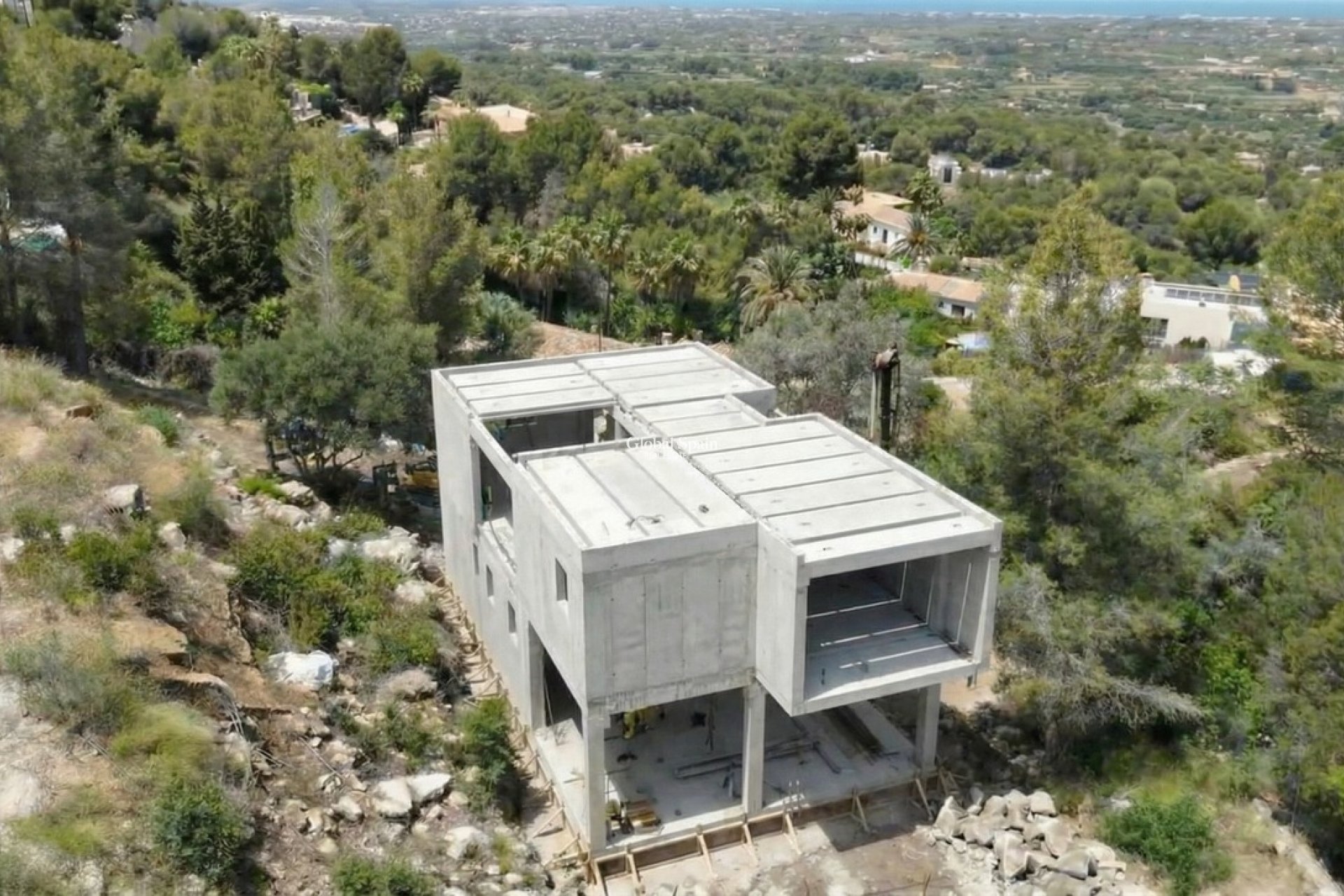 Wederverkoop - GROND -
DENIA - Inland