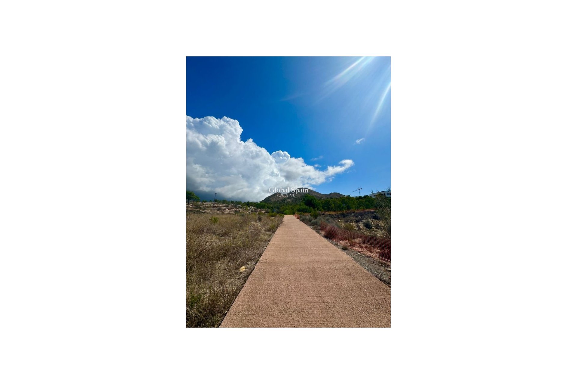 Wederverkoop - GROND -
FINESTRAT - Costa Blanca