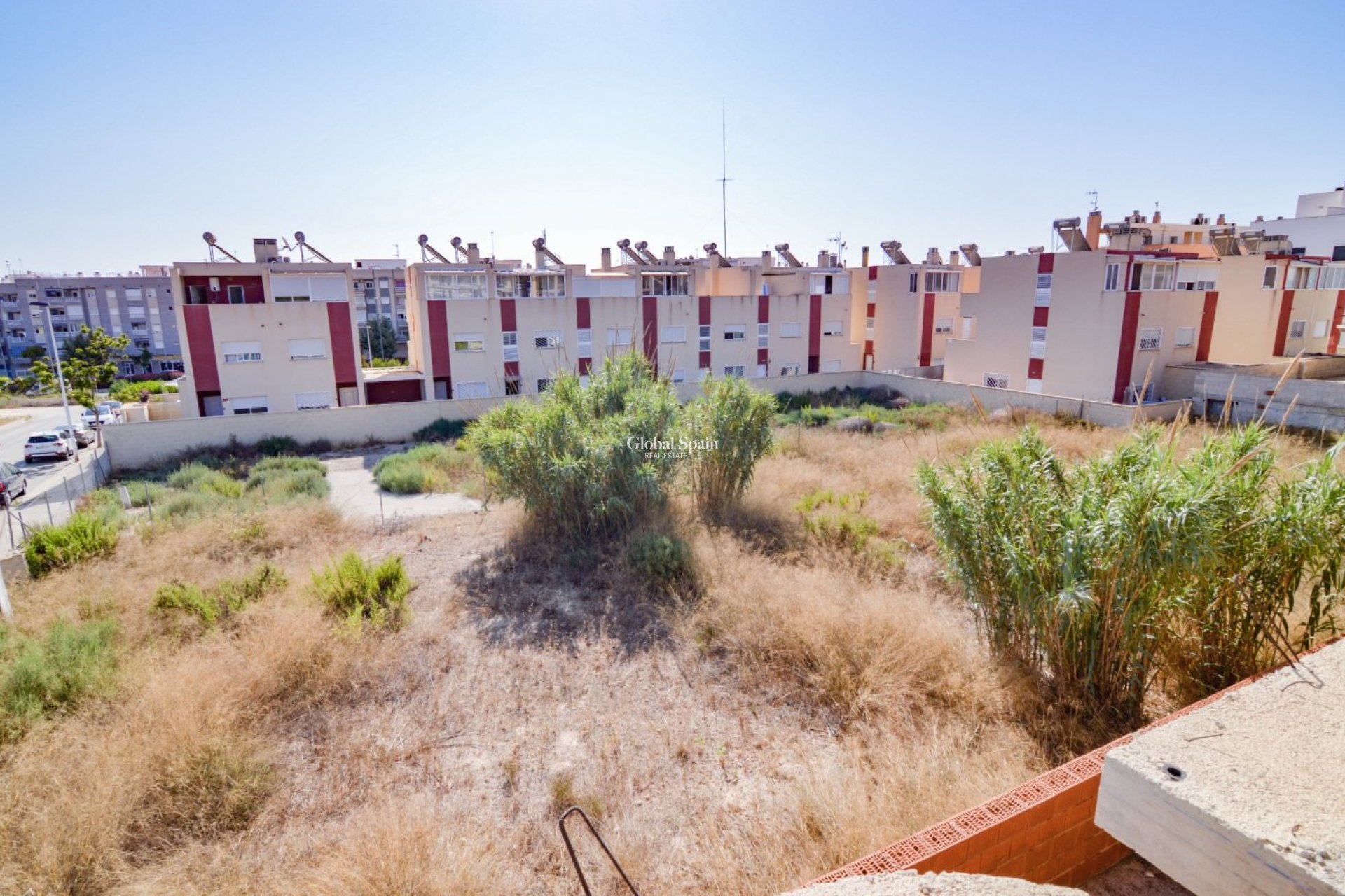 Wederverkoop - GROND -
GUARDAMAR DEL SEGURA