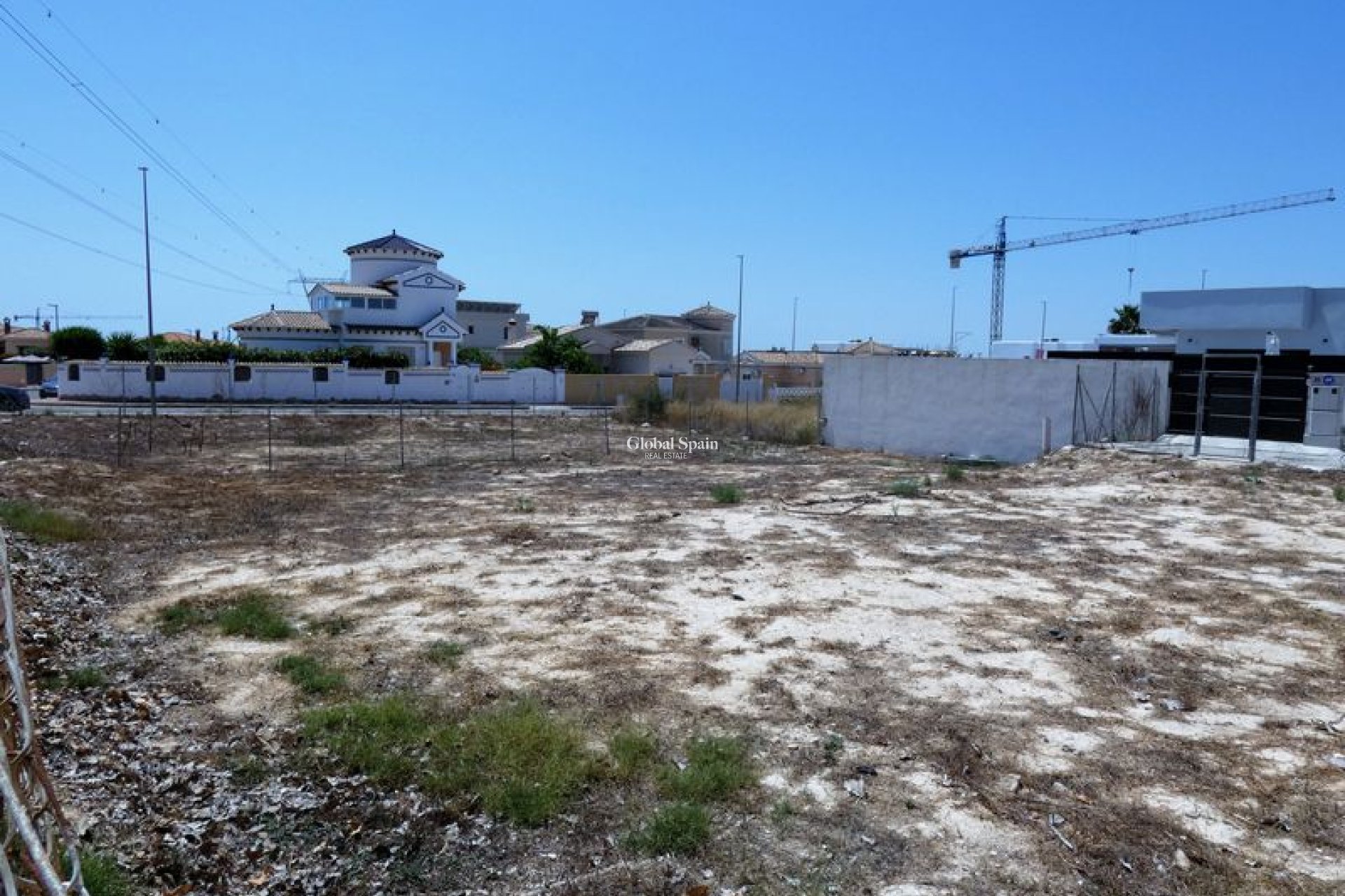 Wederverkoop - GROND -
LA MARINA - Costa Blanca