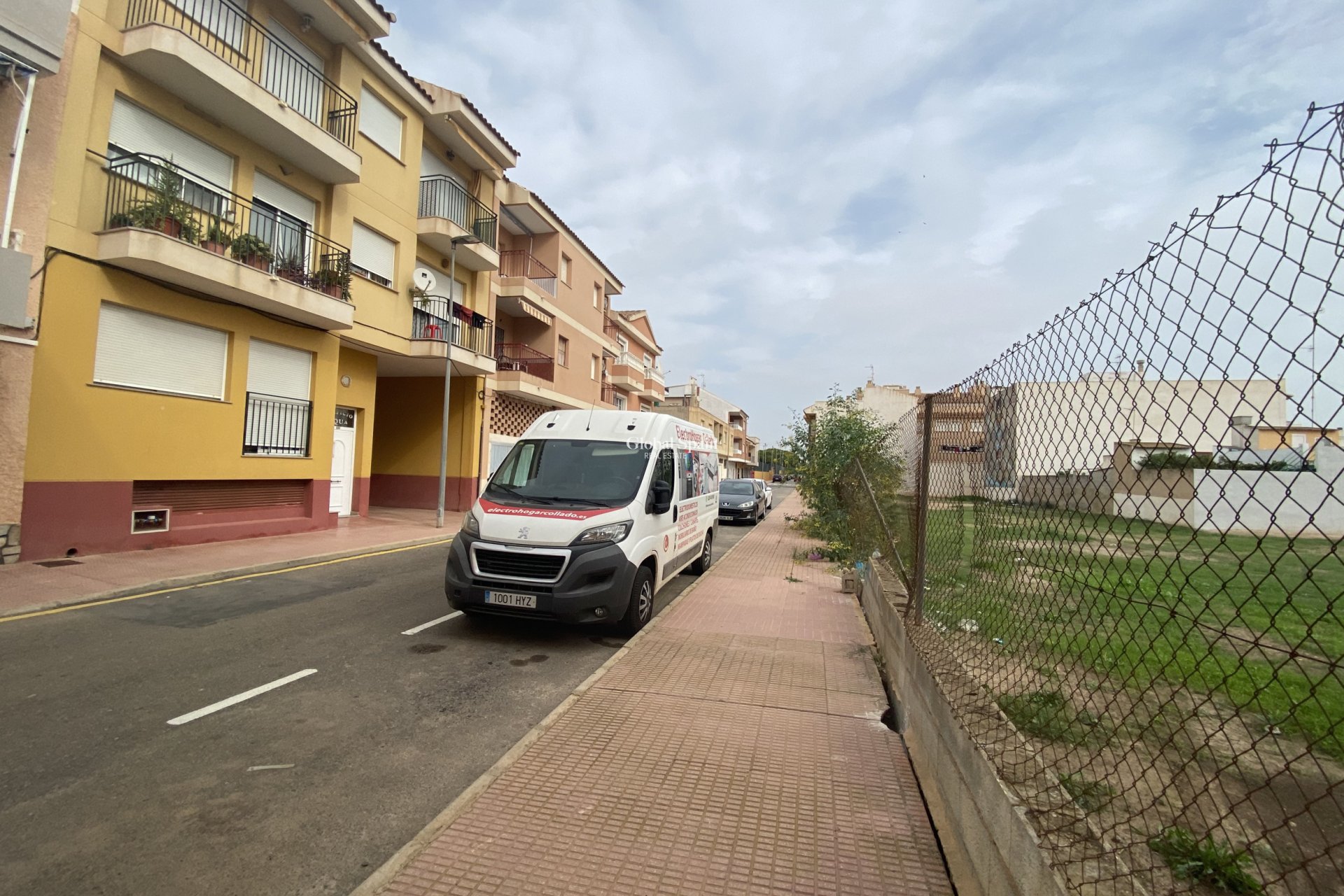 Wederverkoop - GROND -
LOS ALCÁZARES