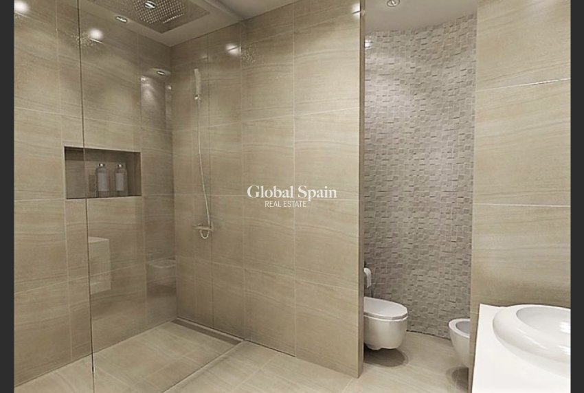 Wederverkoop - GROND -
MORAIRA_TEULADA - Costa Blanca