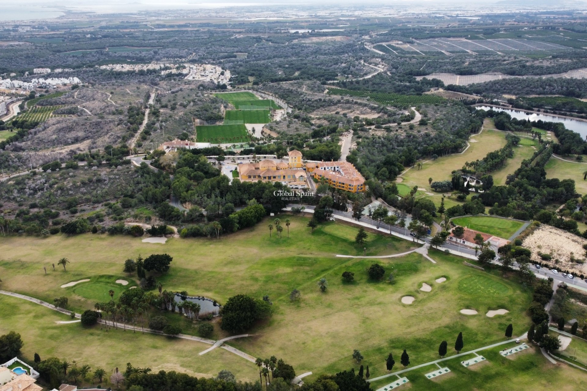 Wederverkoop - GROND -
ORIHUELA - Costa Blanca Sur