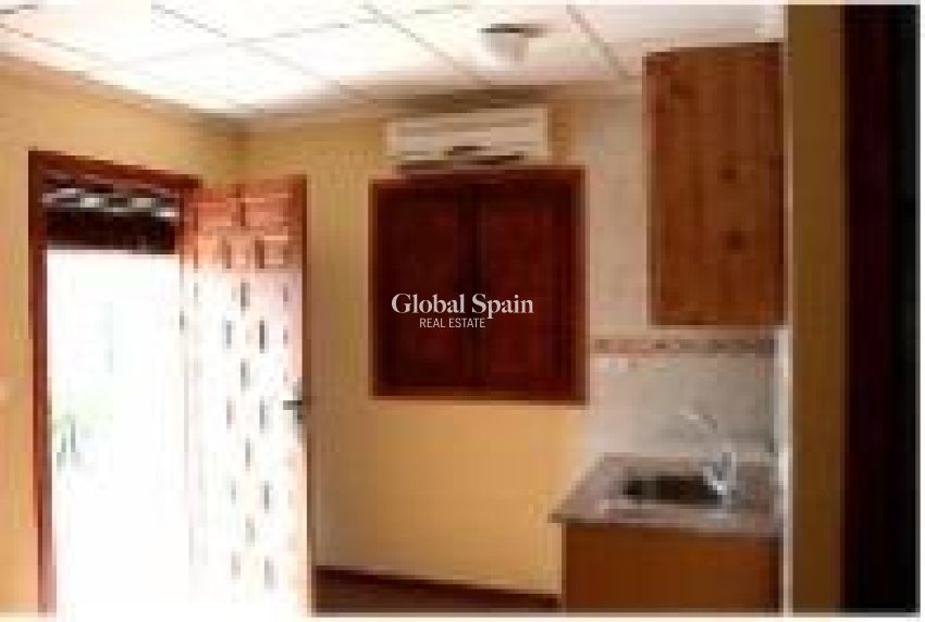 Wederverkoop - GROND -
ORIHUELA - Desamparados-hurchillo-torremendo