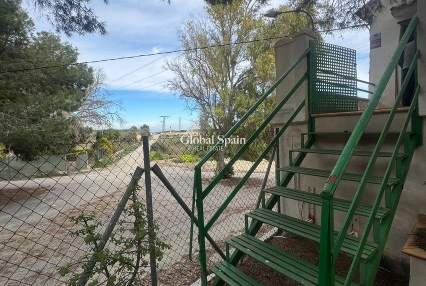 Wederverkoop - GROND -
ORIHUELA - Desamparados-hurchillo-torremendo