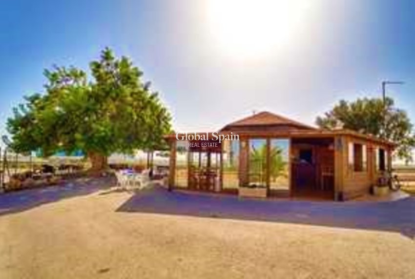 Wederverkoop - GROND -
TORRE PACHECO - Inland