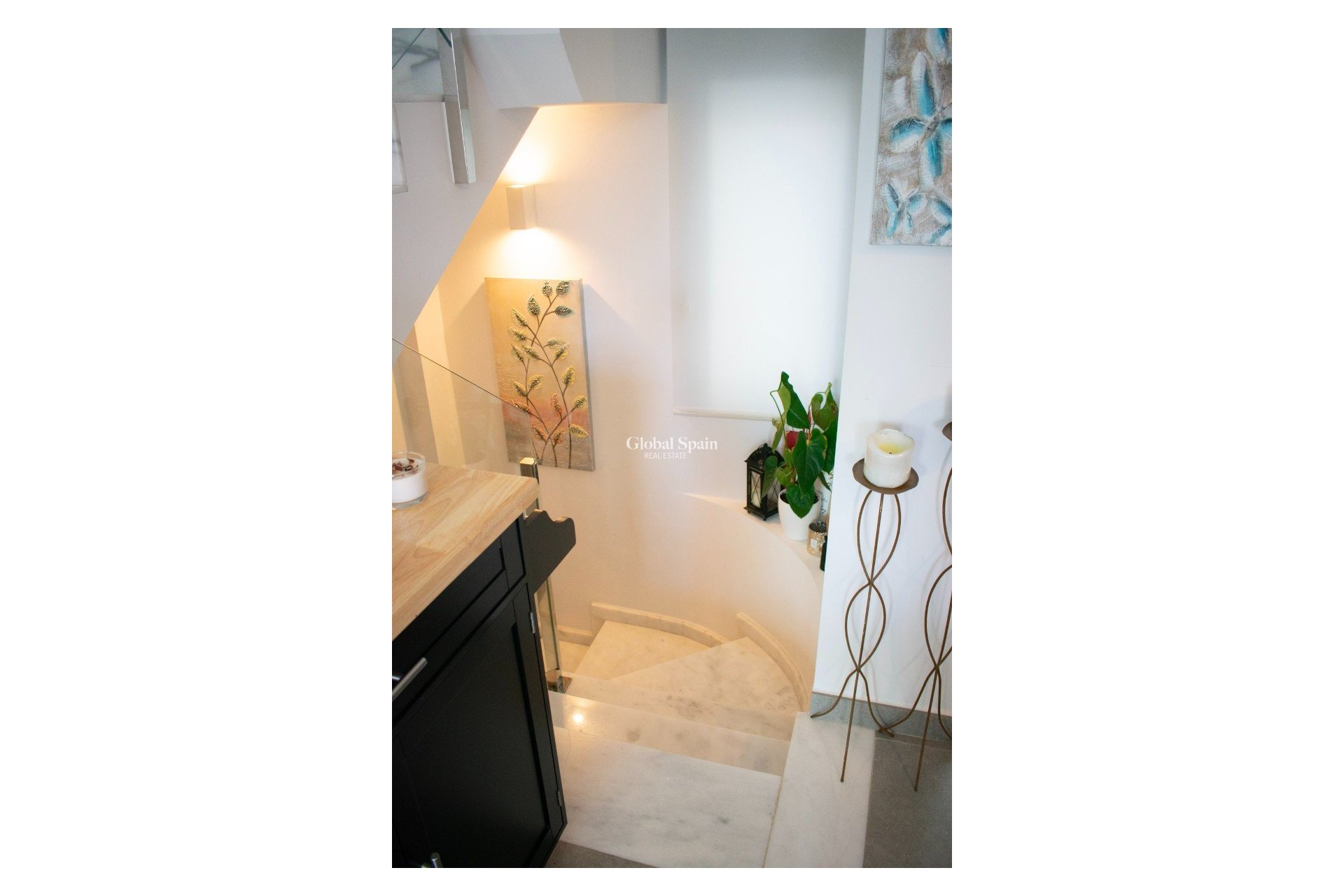 Wederverkoop - Halfvrijstaand -
GUARDAMAR DEL SEGURA