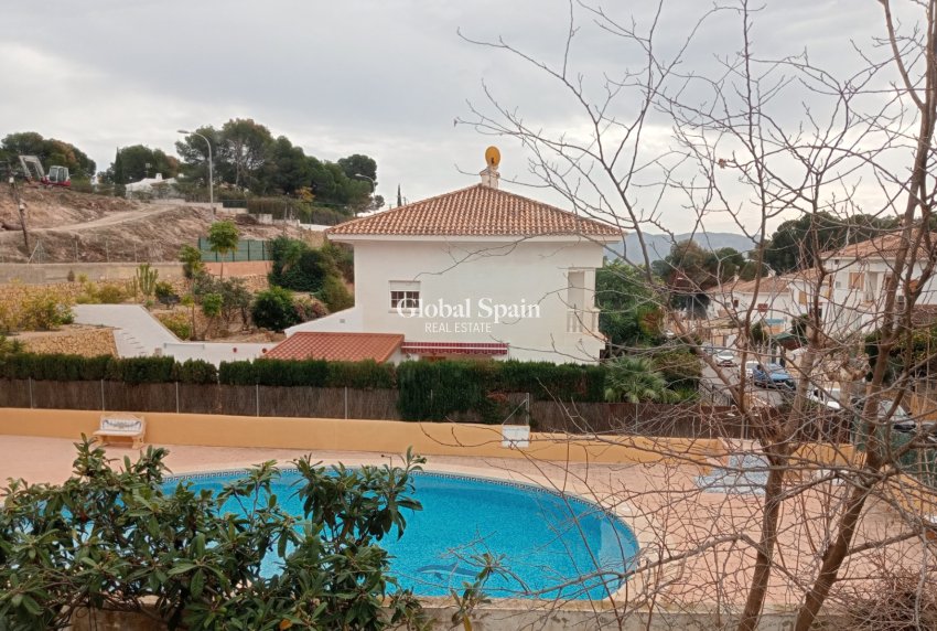 Wederverkoop - Halfvrijstaand -
La Nucía - La nucia