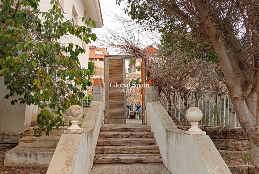 Wederverkoop - Halfvrijstaand -
La Nucía - La nucia