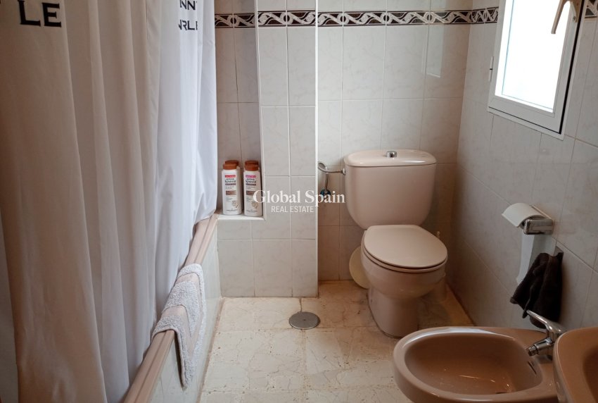 Wederverkoop - Halfvrijstaand -
La Nucía - La nucia