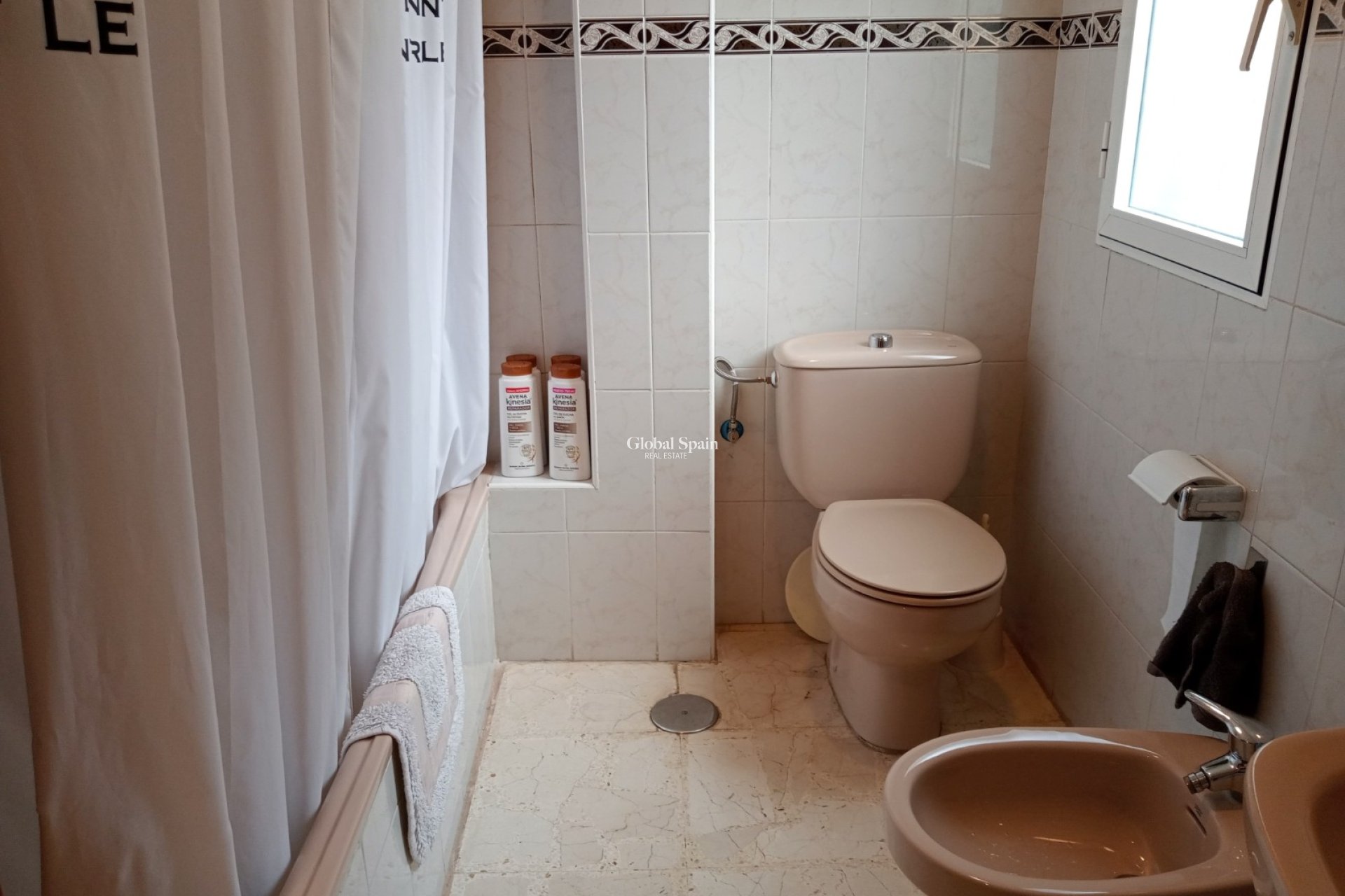 Wederverkoop - Halfvrijstaand -
La Nucía - La nucia