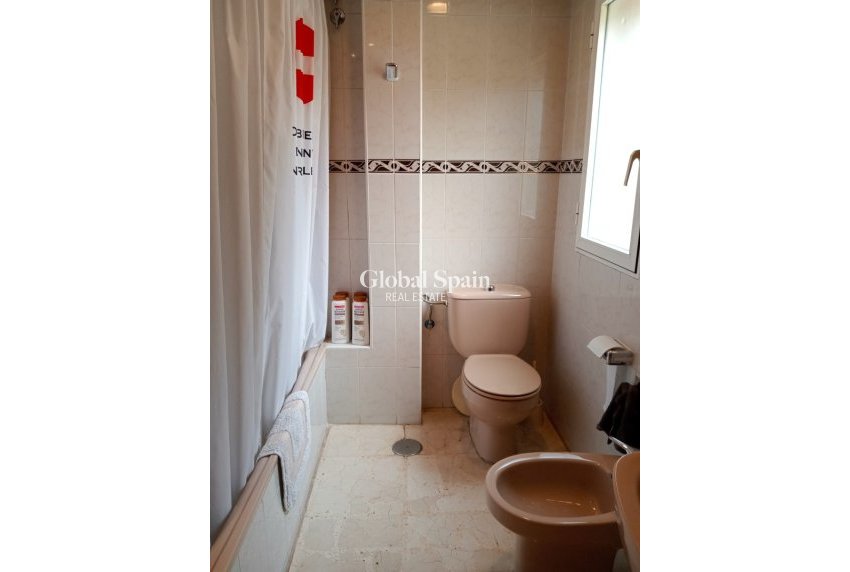 Wederverkoop - Halfvrijstaand -
La Nucía - La nucia