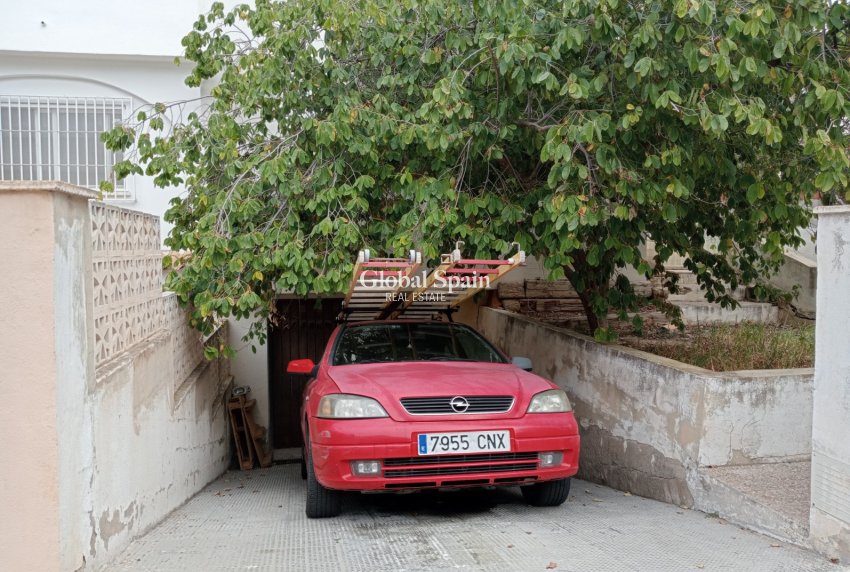 Wederverkoop - Halfvrijstaand -
La Nucía - La nucia