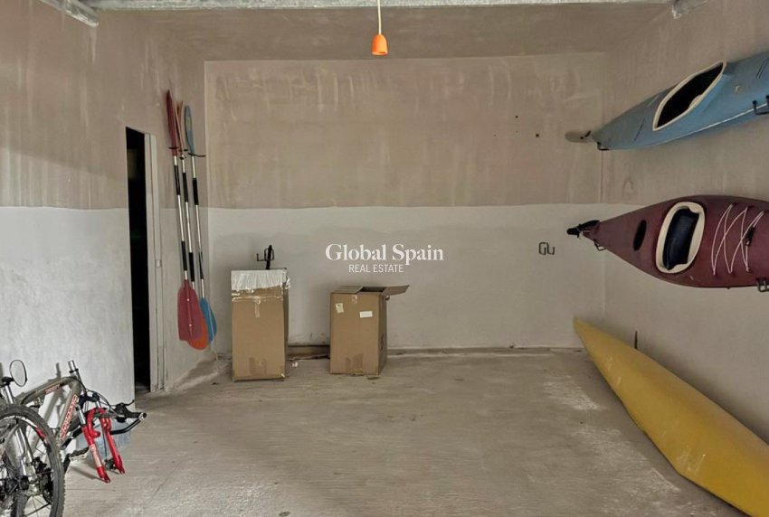 Wederverkoop - Halfvrijstaand -
ORIHUELA COSTA - LOS BALCONES - LOS ALTOS