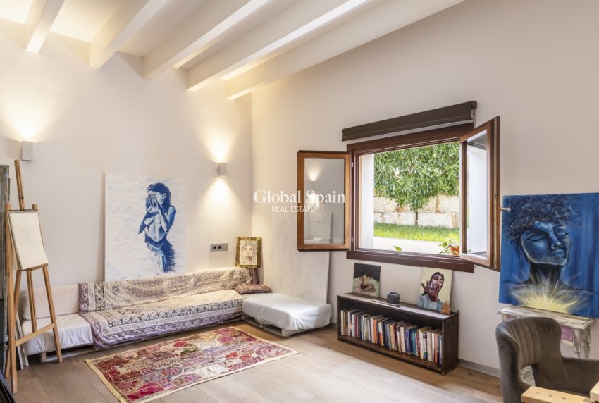 Wederverkoop - Halfvrijstaand -
Palma de Mallorca - Establiments