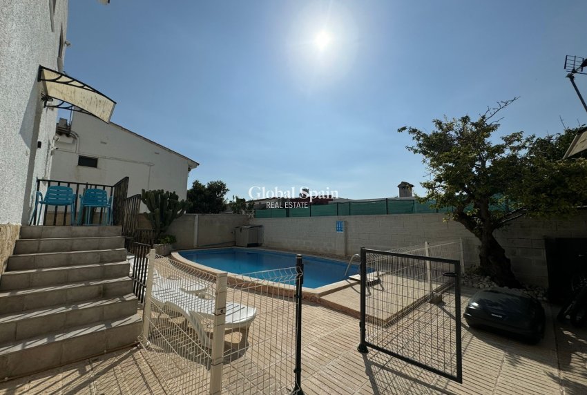 Wederverkoop - Herberg -
Gandía - Playa de Gandía