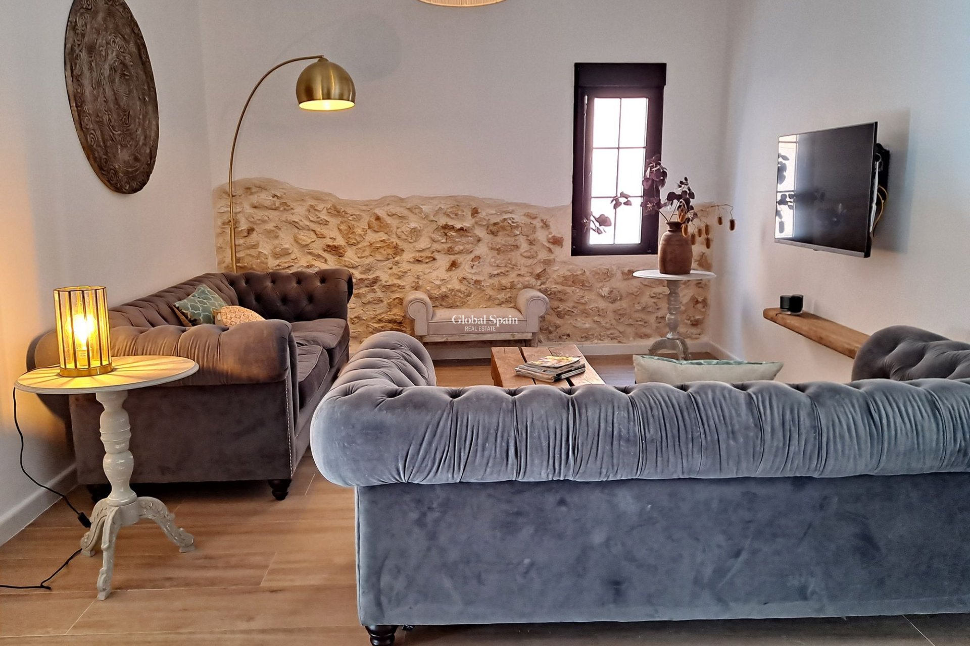 Wederverkoop - Herenhuis -
Canada Del Trigo