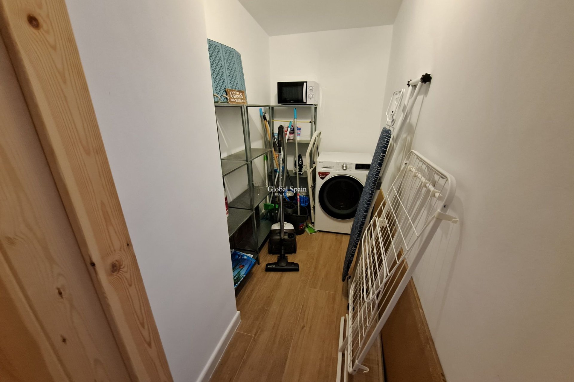 Wederverkoop - Herenhuis -
Canada Del Trigo