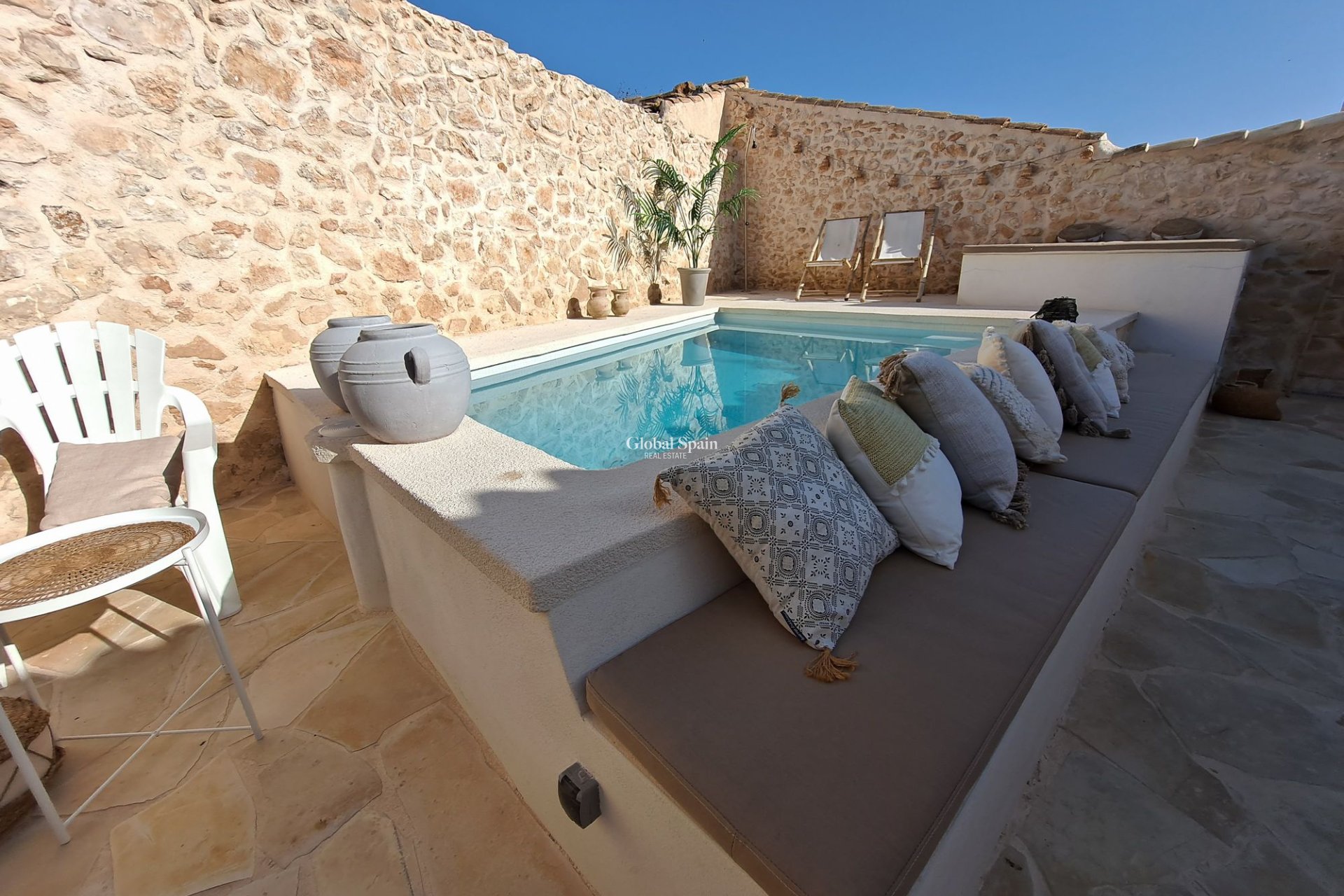 Wederverkoop - Herenhuis -
Canada Del Trigo