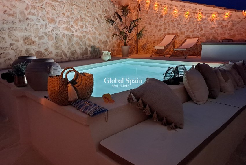 Wederverkoop - Herenhuis -
Canada Del Trigo