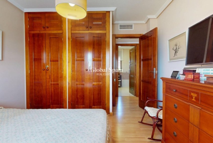 Wederverkoop - HUIS -
ÁGUILAS - Costa Cálida