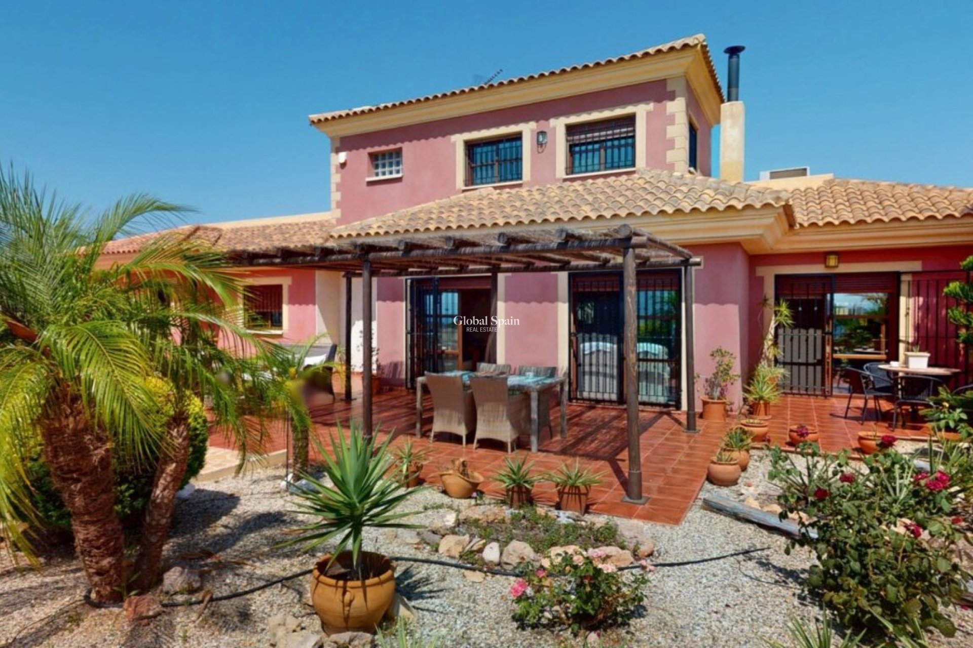 Wederverkoop - HUIS -
ÁGUILAS - Costa Cálida