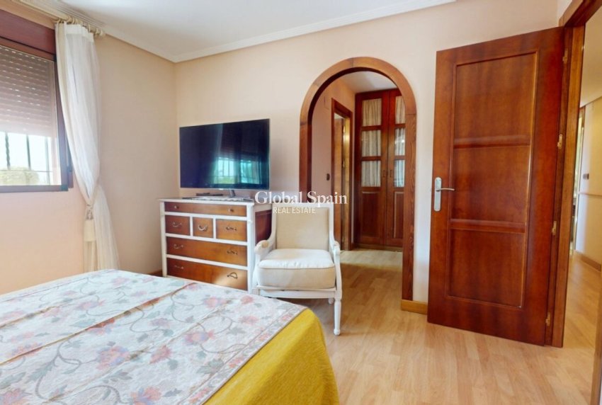 Wederverkoop - HUIS -
ÁGUILAS - Costa Cálida