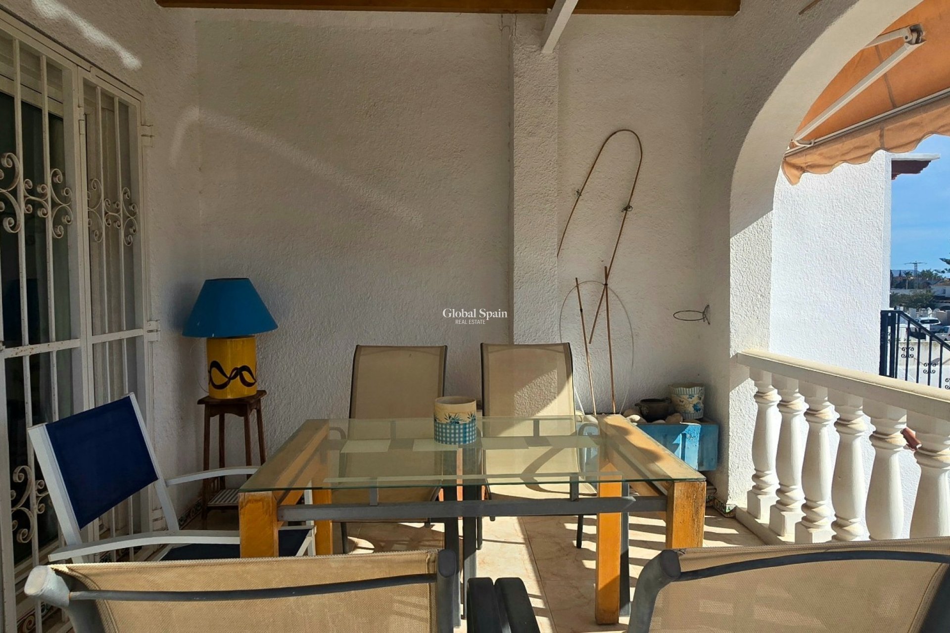 Wederverkoop - HUIS -
ALFAZ DEL PI