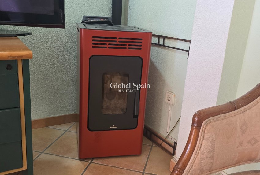 Wederverkoop - HUIS -
ALFAZ DEL PI