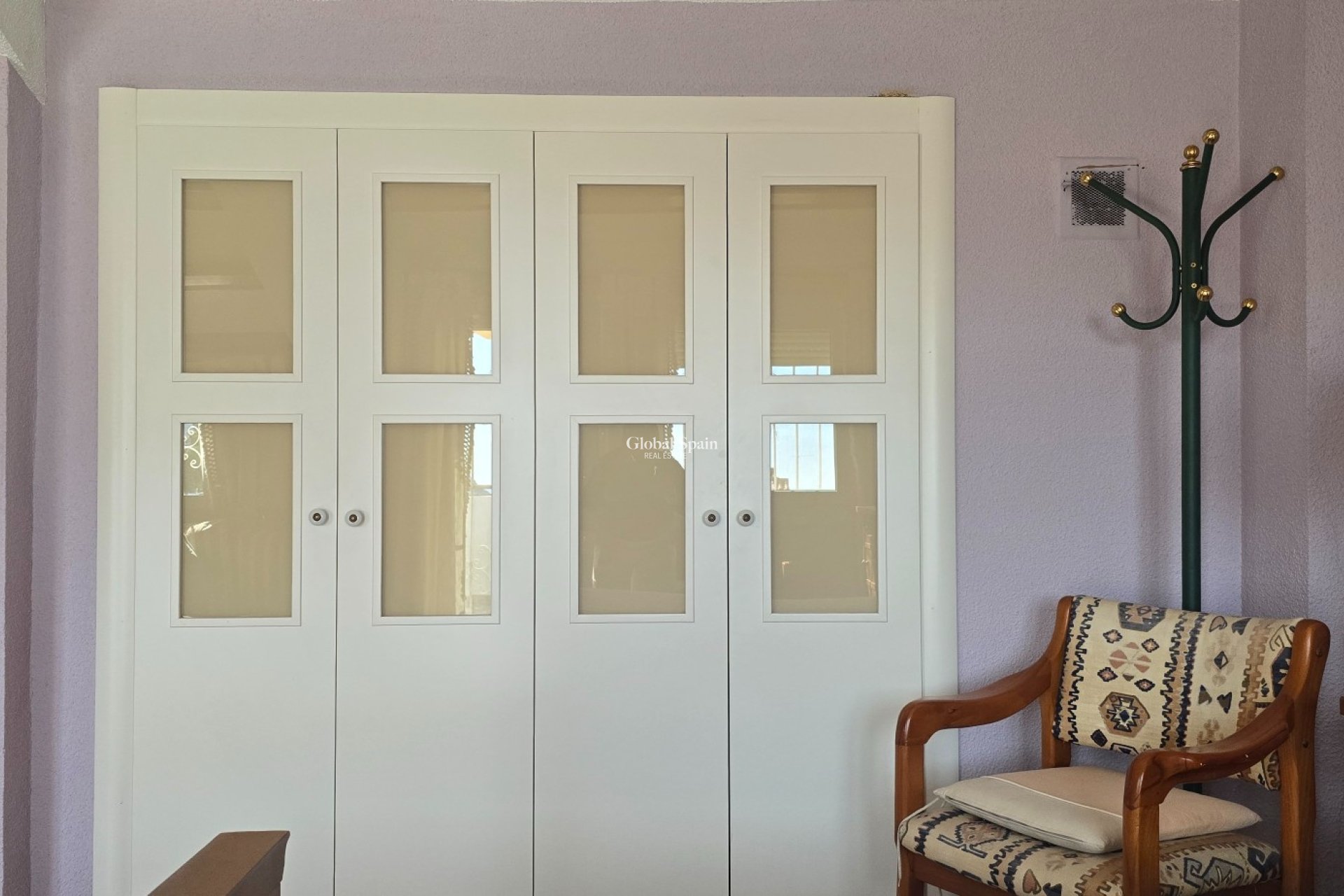 Wederverkoop - HUIS -
ALFAZ DEL PI