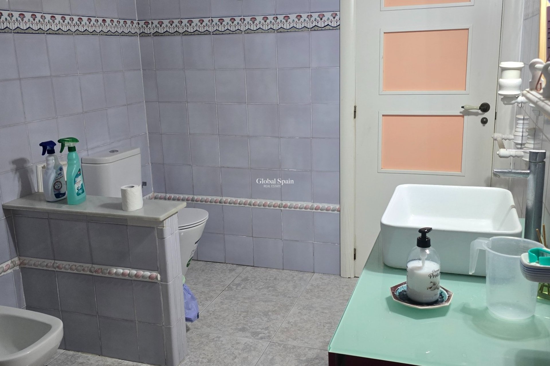 Wederverkoop - HUIS -
ALFAZ DEL PI