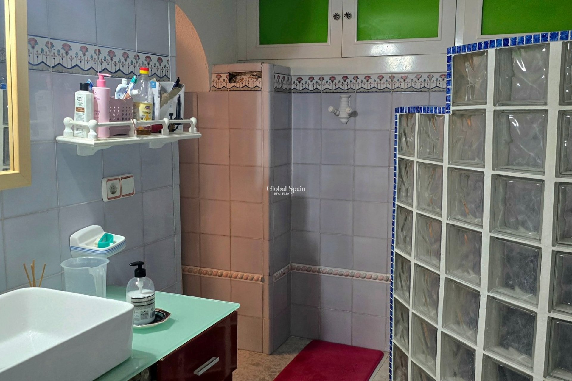 Wederverkoop - HUIS -
ALFAZ DEL PI