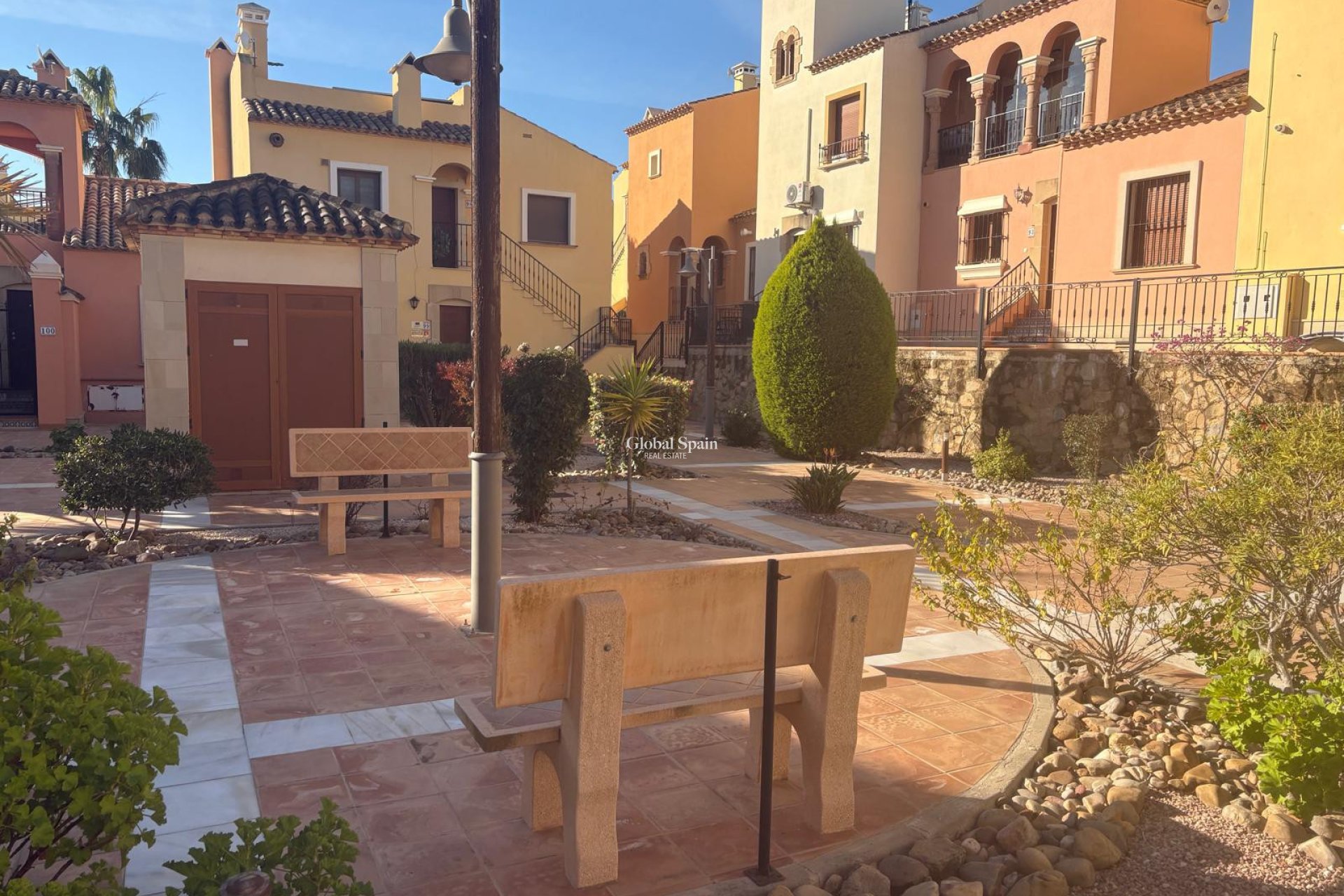 Wederverkoop - HUIS -
ALGORFA - LA FINCA GOLF / ALGORFA