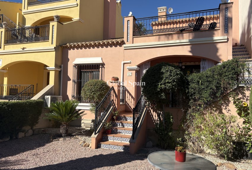 Wederverkoop - Huis -
ALGORFA - LA FINCA GOLF / ALGORFA