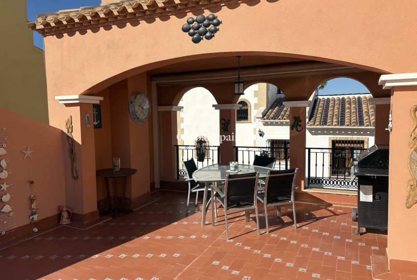 Wederverkoop - Huis -
ALGORFA - LA FINCA GOLF / ALGORFA