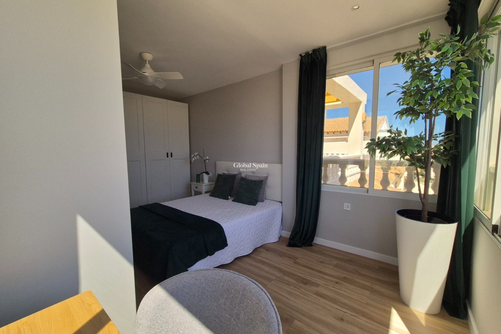 Wederverkoop - HUIS -
ALICANTE - Costa Blanca