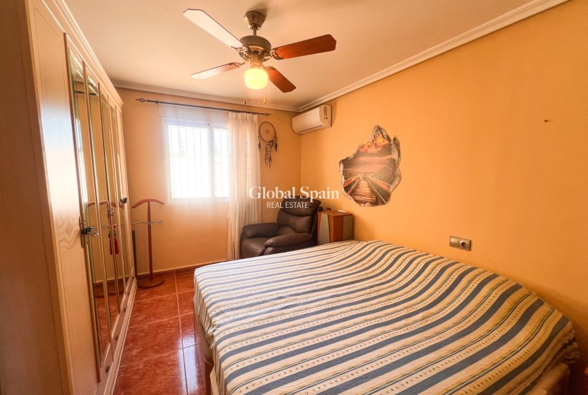 Wederverkoop - HUIS -
ALICANTE - Moralet - Cañada del Fenollar