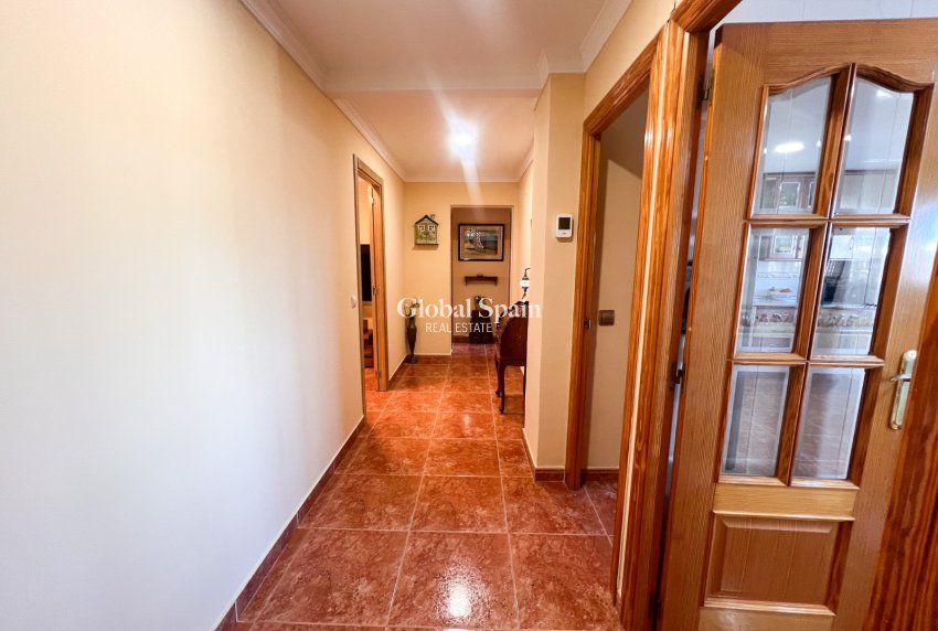 Wederverkoop - HUIS -
ALICANTE - Moralet - Cañada del Fenollar