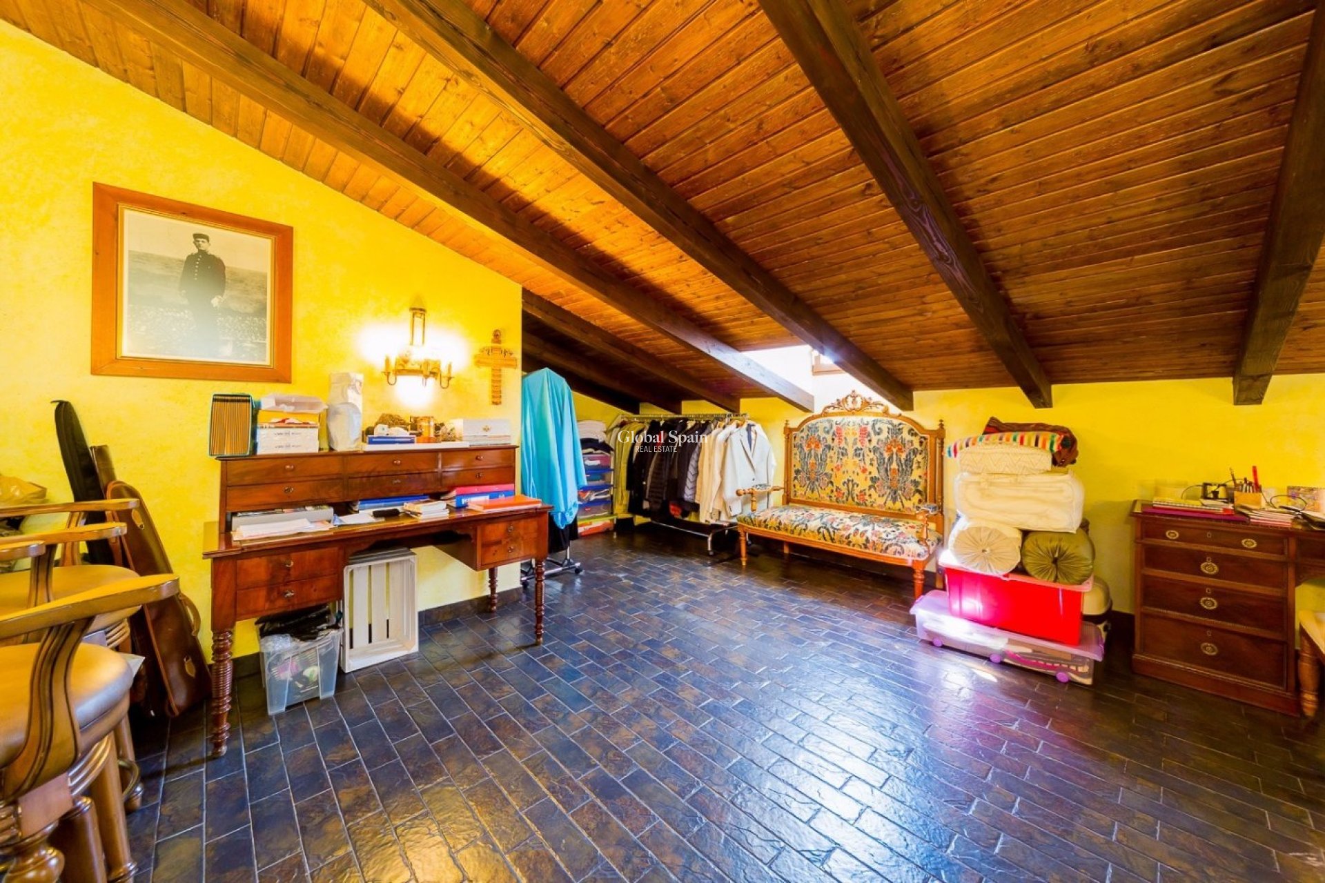 Wederverkoop - HUIS -
ALMORADÍ - Camino De Catral