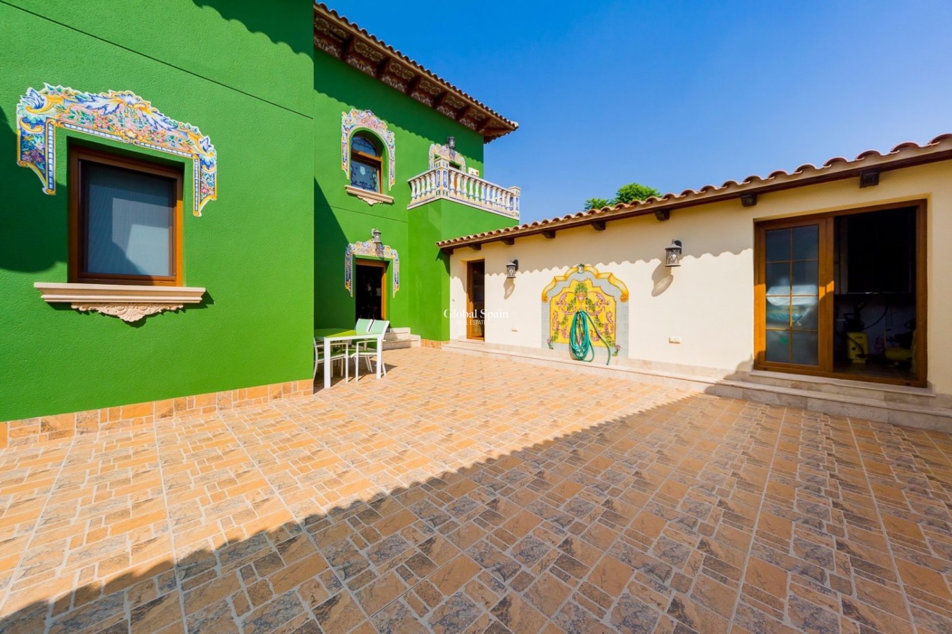 Wederverkoop - HUIS -
ALMORADÍ - Camino De Catral