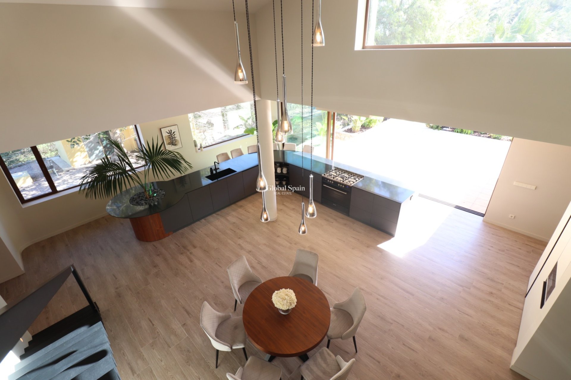 Wederverkoop - HUIS -
Aspe - Aspe - Country