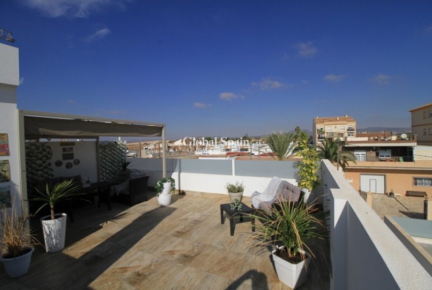 Wederverkoop - HUIS -
AVILESES - Costa Calida