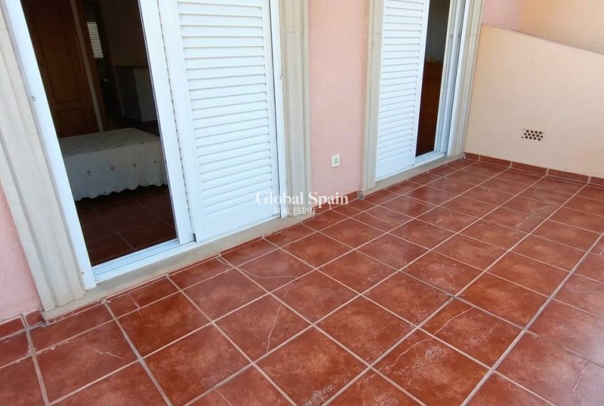 Wederverkoop - HUIS -
BENIDORM - Rincón de Loix