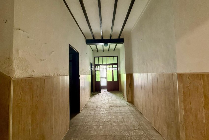 Wederverkoop - HUIS -
BENISSA - Benissa