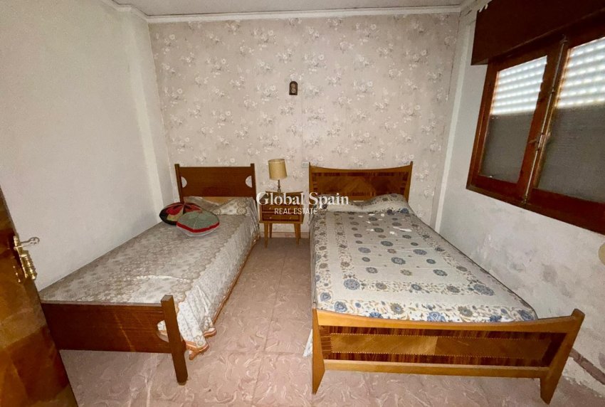 Wederverkoop - HUIS -
BENISSA - Benissa